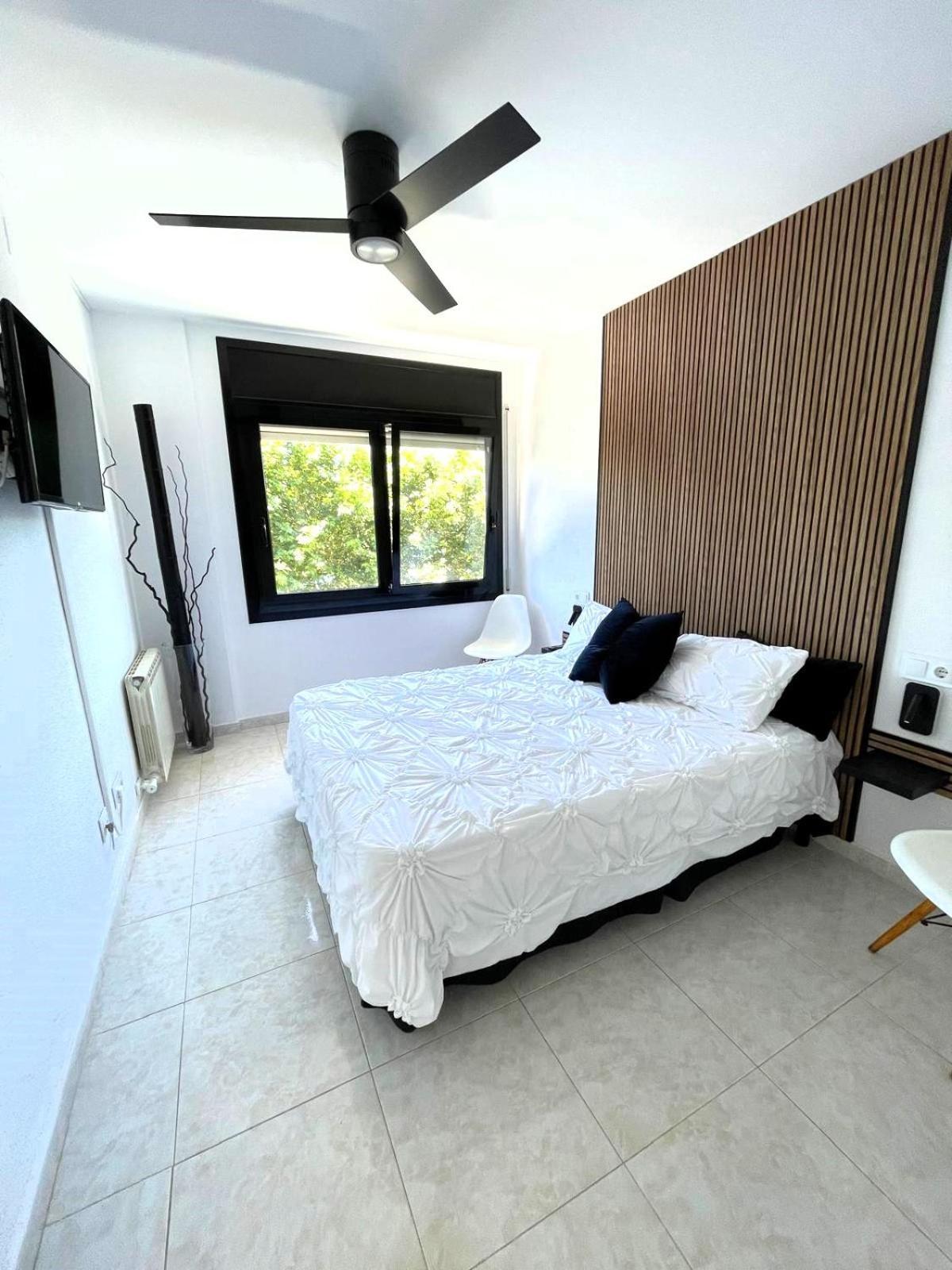 Vivalidays Yolanda Apartment Calella Luaran gambar