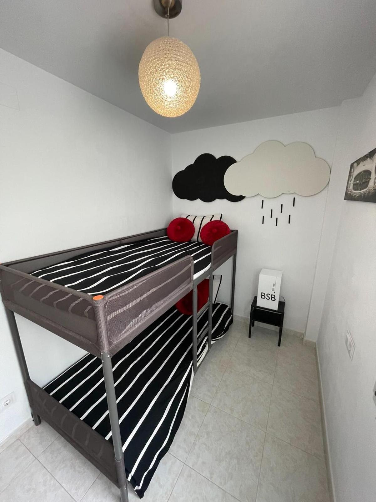 Vivalidays Yolanda Apartment Calella Luaran gambar